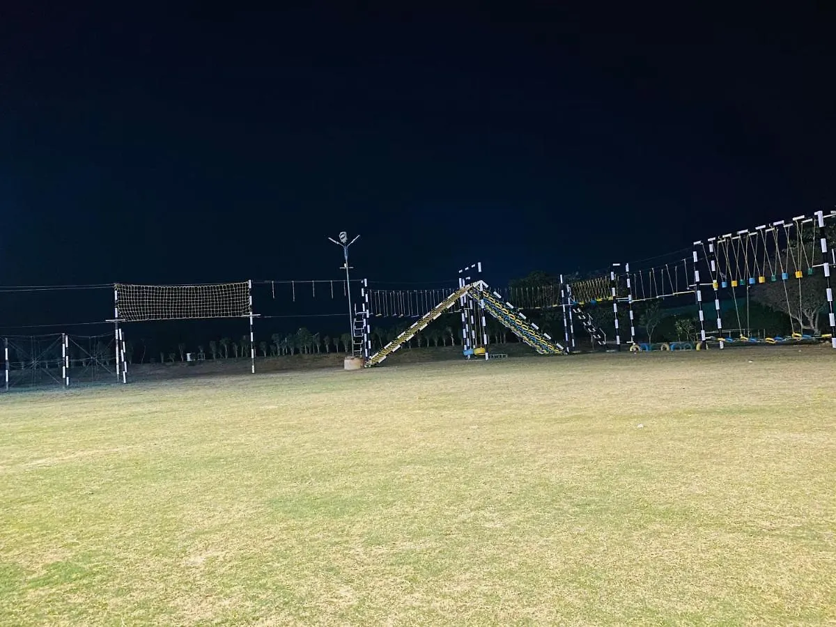 Apple Adventure Resort Gurgaon Hotel